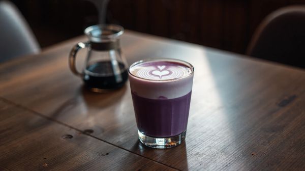 Die besten Gründe, warum Ube in Lila Latte überzeugt